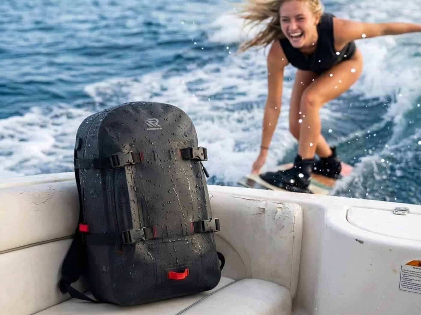 rivonova wateproof backpack in black for water sports